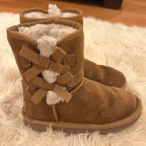 UGG Koolaburra girl boots size 11